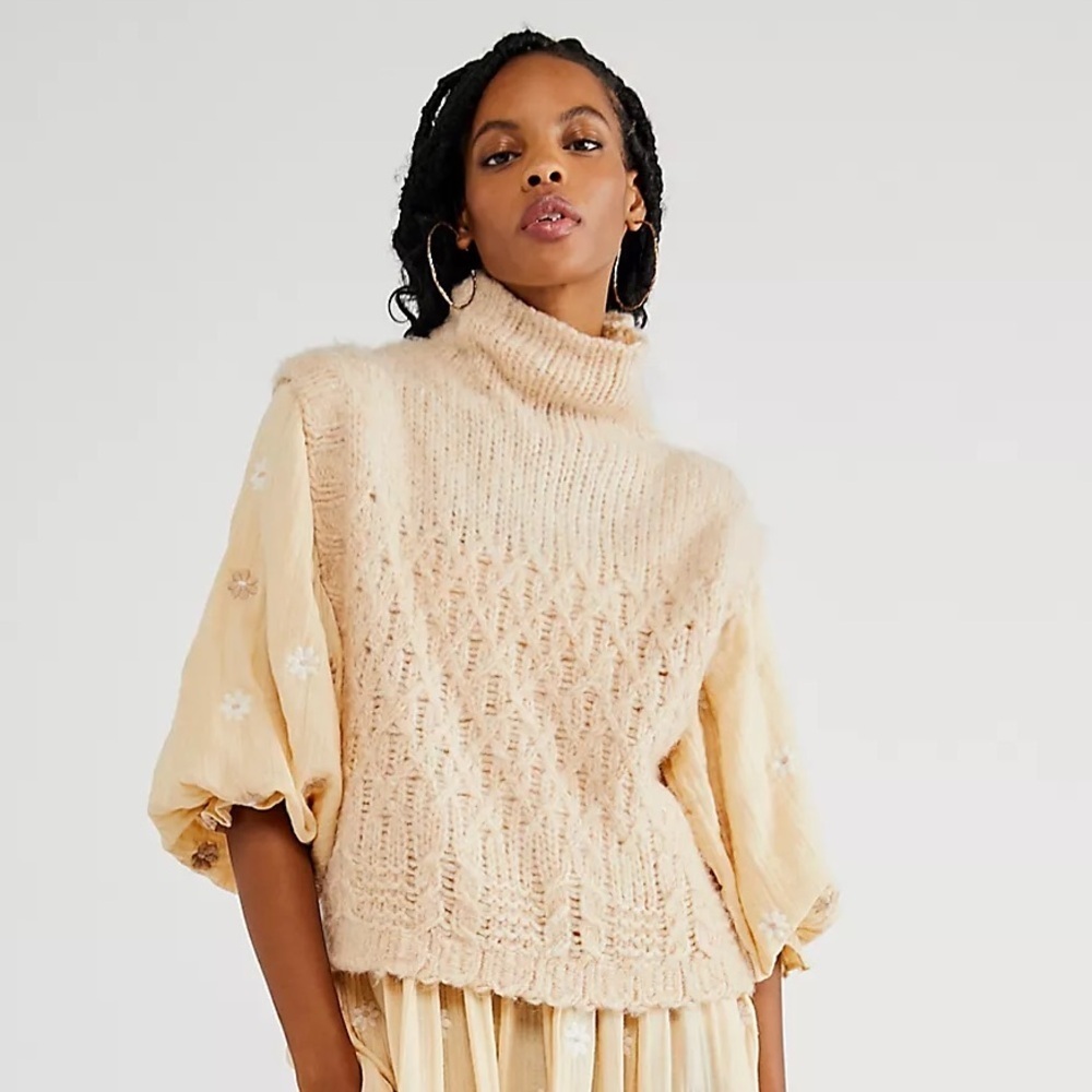 Free People Textured Cable Knit Lost Illusions Cream Sweater Vest Size Small